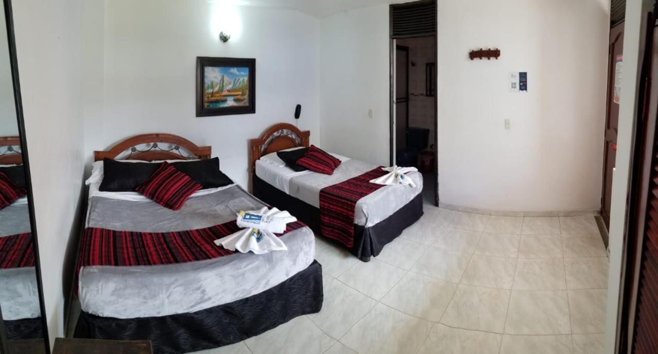 Hotel La Puerta Del Sol La Vega  Eksteriør bilde