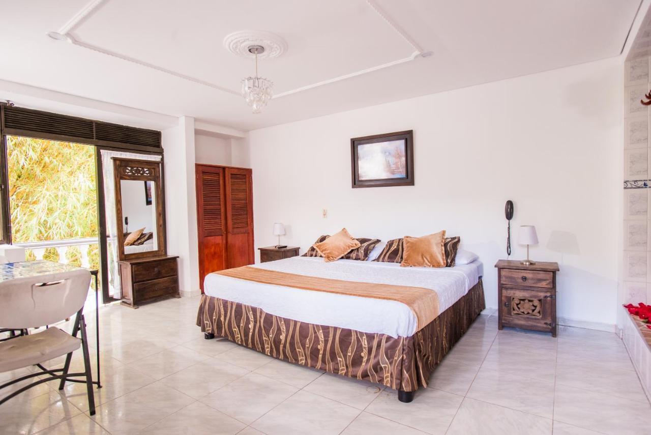 Hotel La Puerta Del Sol La Vega  Eksteriør bilde
